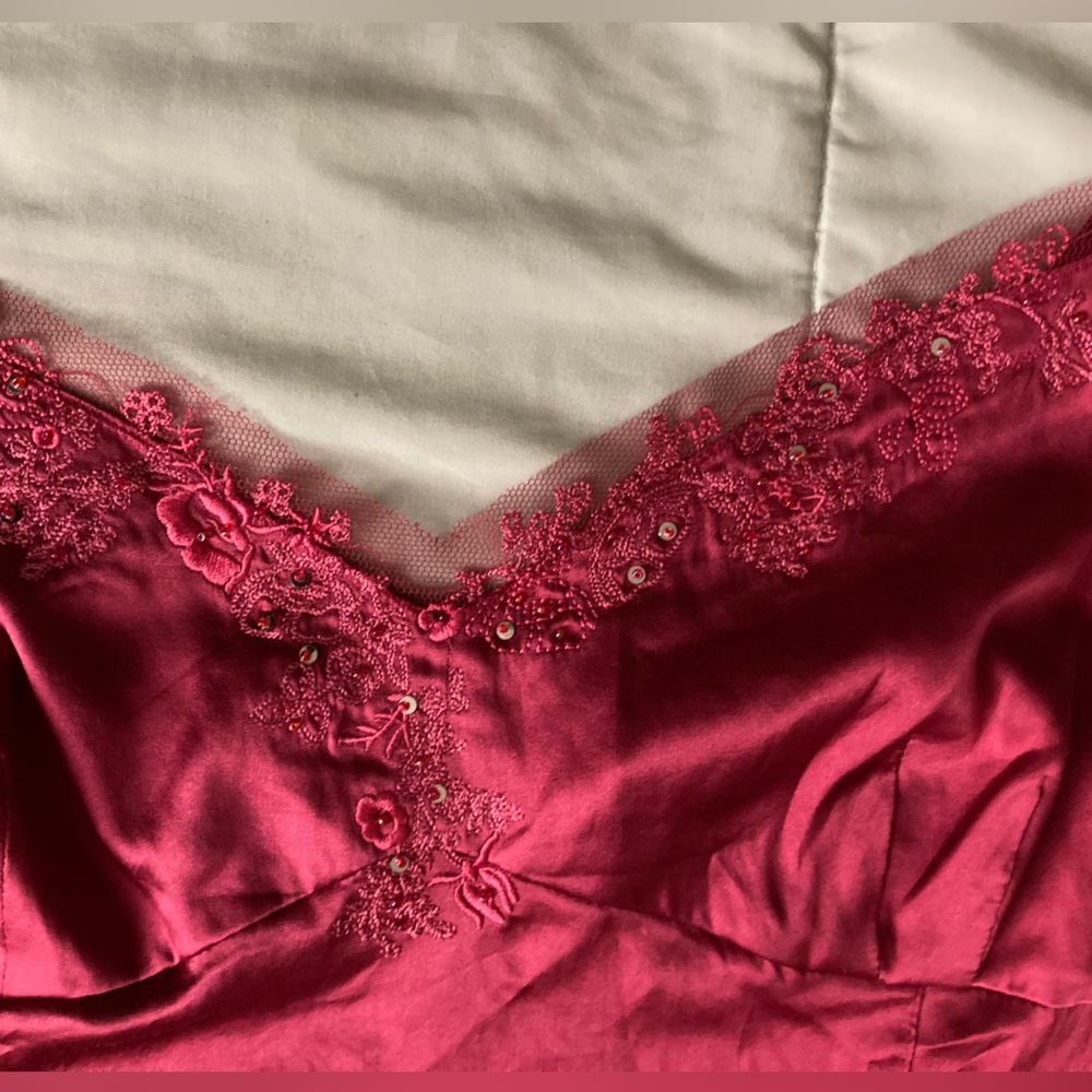 Absolutely Stunning Context Silk Camisole Top Size 12 Raspberry